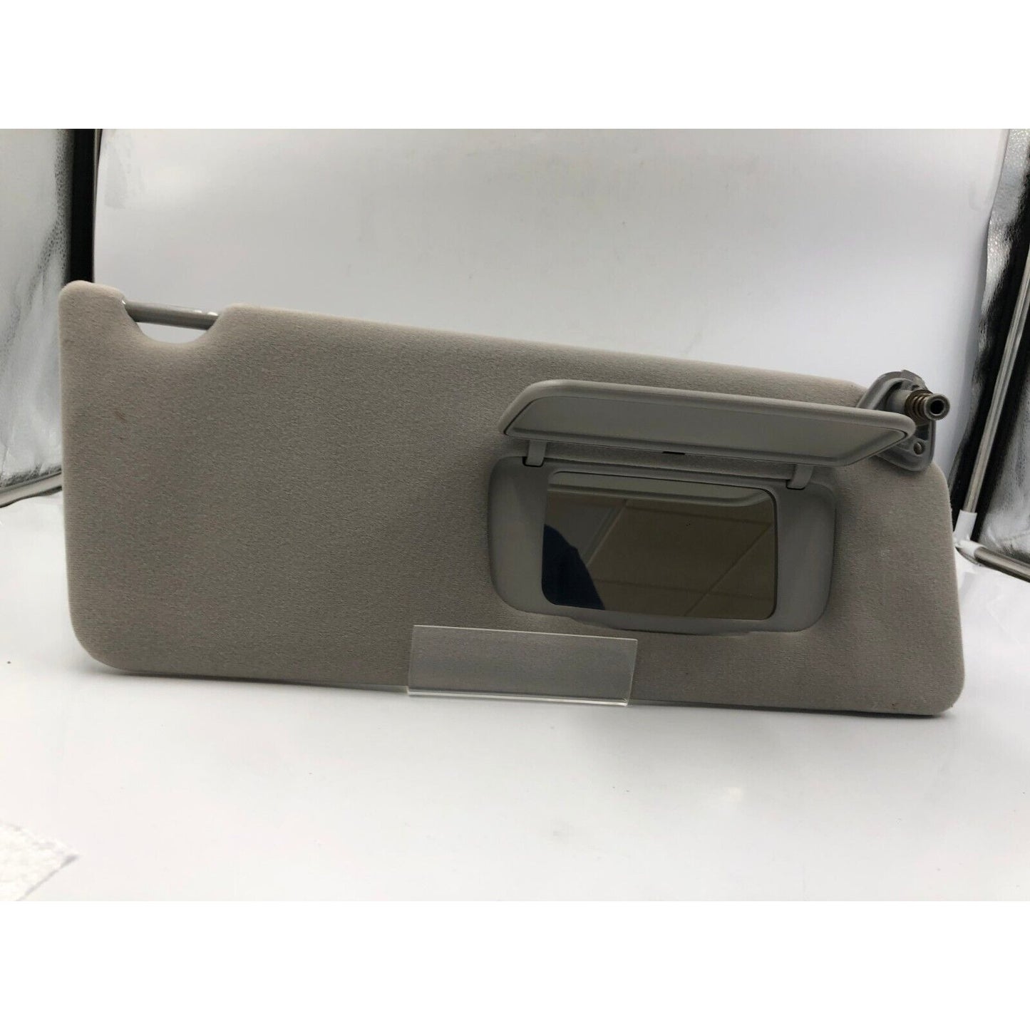 2002-2006 Toyota Camry Passenger Sun Visor Sunvisor Gray OEM C03B07083