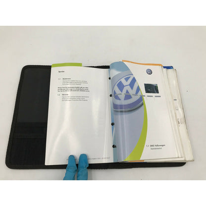 2002 Volkswagen Jetta Owners Manual Set with Case OEM B04B40090