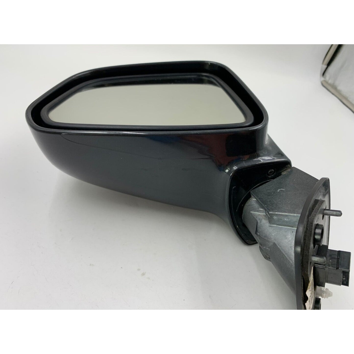 2014-2015 Chevrolet Captiva Driver Side View Power Door Mirror Gray B01B14084